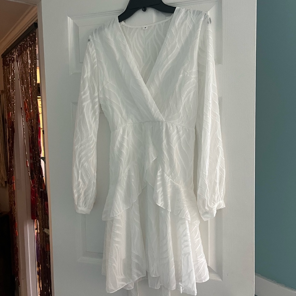 SHEIN White Long Sleeve Summer V-Neck Dress with Tie